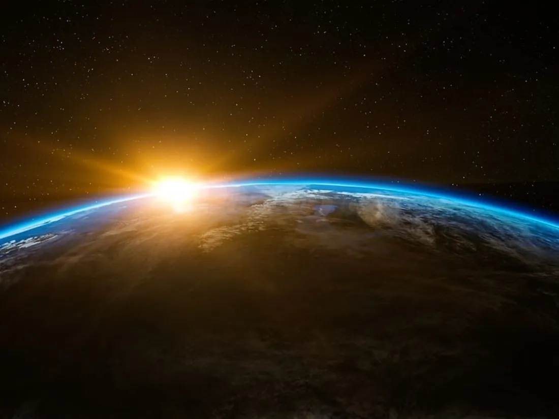 Des morceaux d'une autre planète seraient-ils enfouis au coeur de la Terre ?
