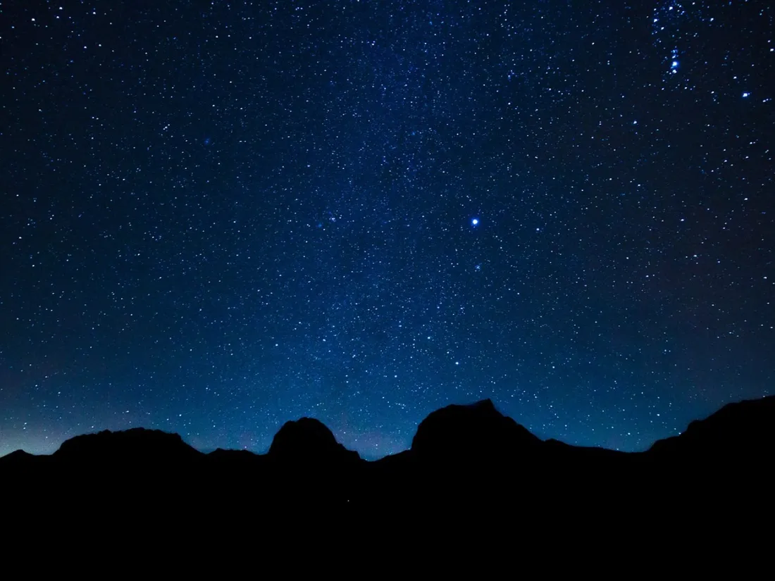 Lyrides : comment observer cette pluie d'étoiles filantes visibles jusqu'au 30 avril dans le ciel ?