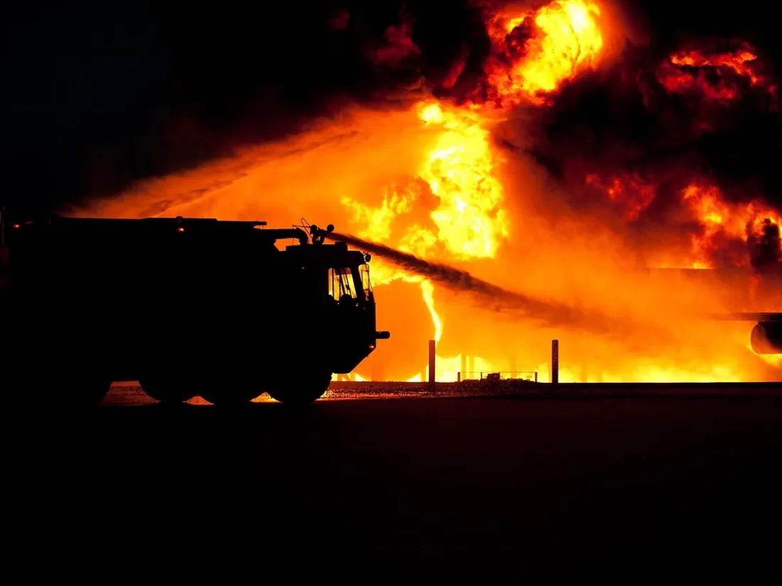 L'incendie a fait un blessé grave, un homme de 40 ans pris en charge à la clinique Bordeaux Nord