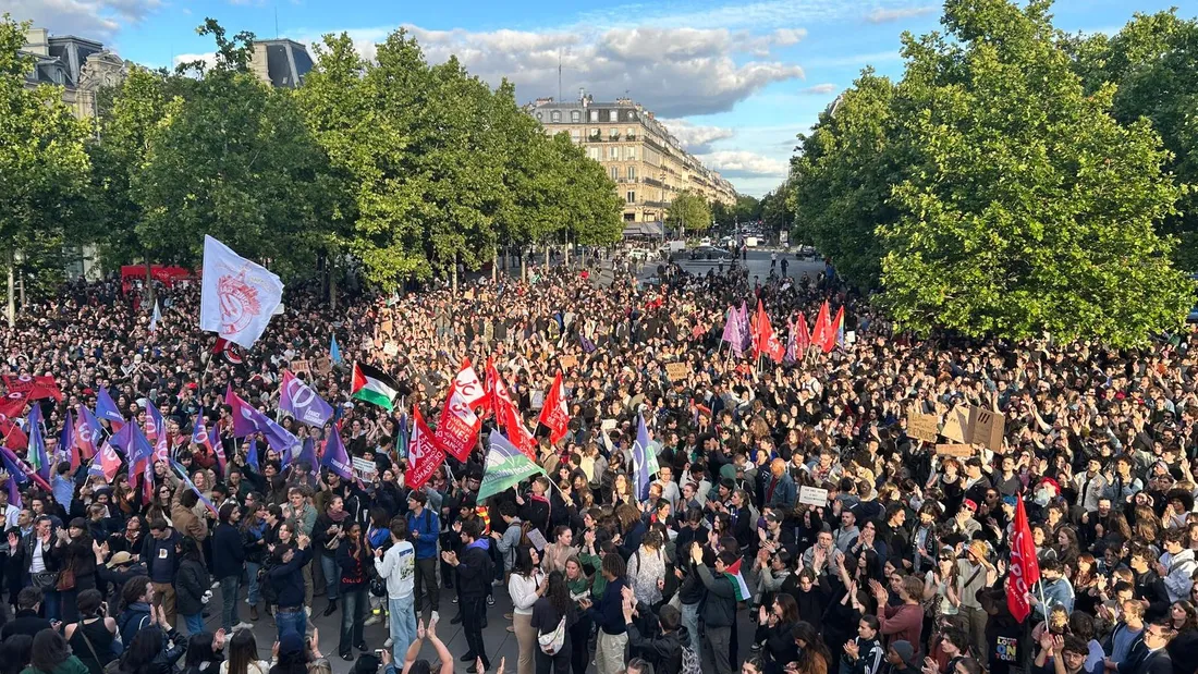 Manifestation place de la République à Paris contre le RN