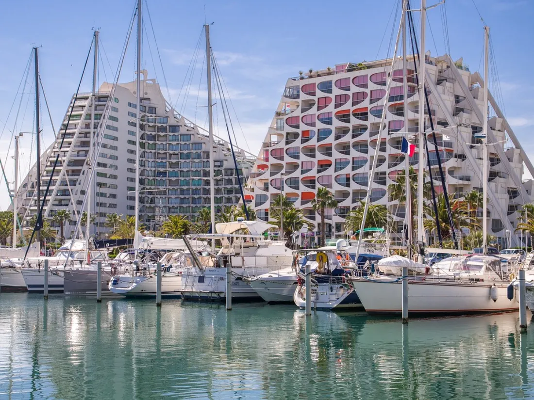 Hérault : voici ce que vous risquez si vous vous baladez torse nu à la Grande-Motte
