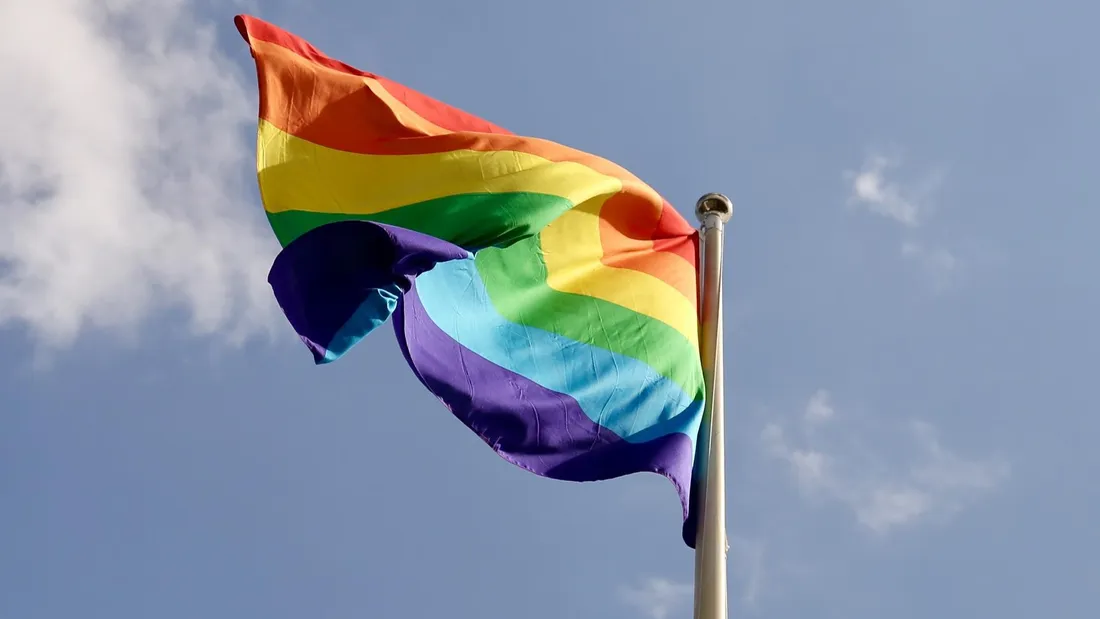 Le drapeau LGBT.