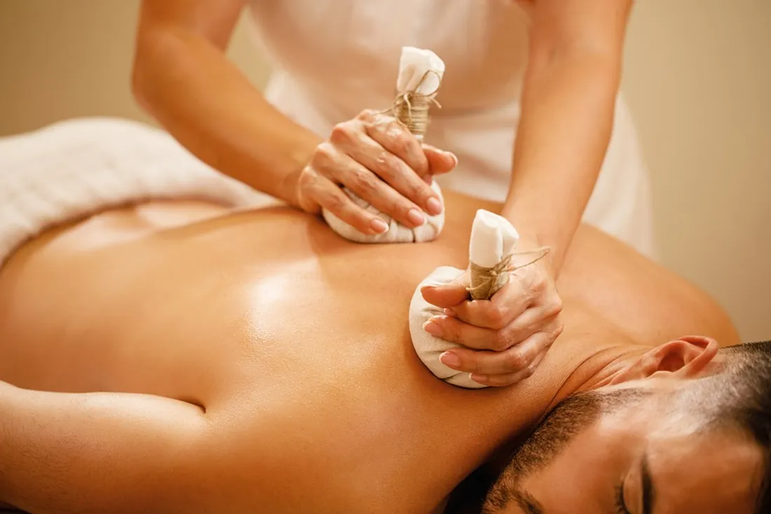 Un massage ayurveda