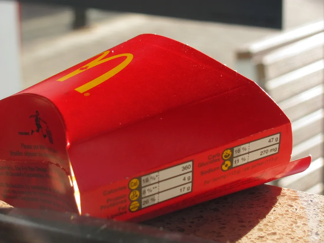 McDonald's remplace ses potatoes par des frites de légumes, est-ce plus sain ?