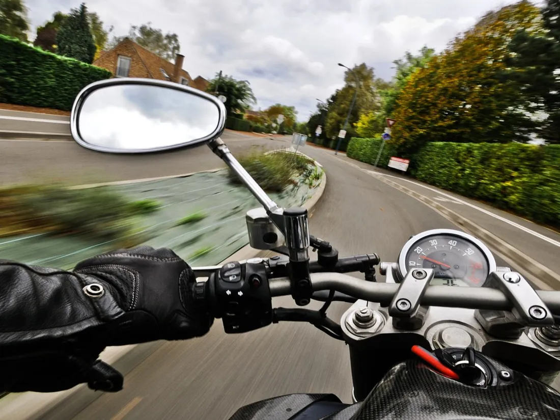 Motard moto deux-roues