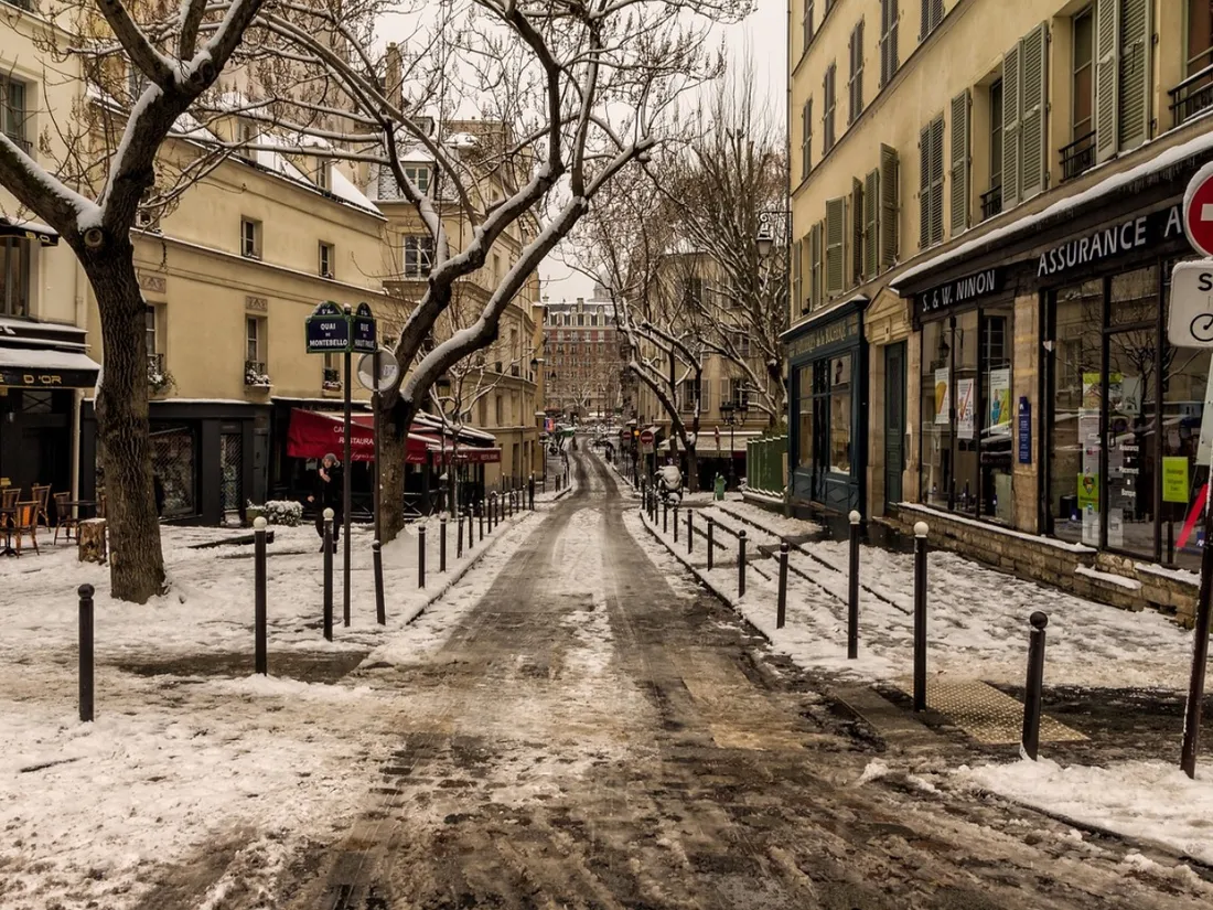 Paris neige