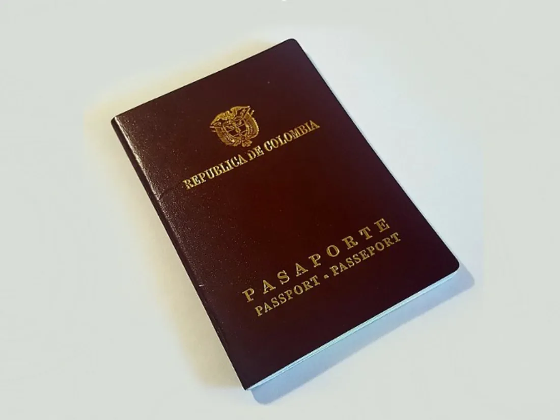 Un passeport colombien