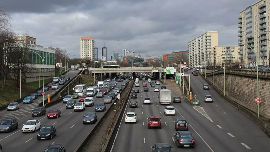 Périphérique : la mairie de Paris vise 80 000 véhicules en moins d’ici 2030