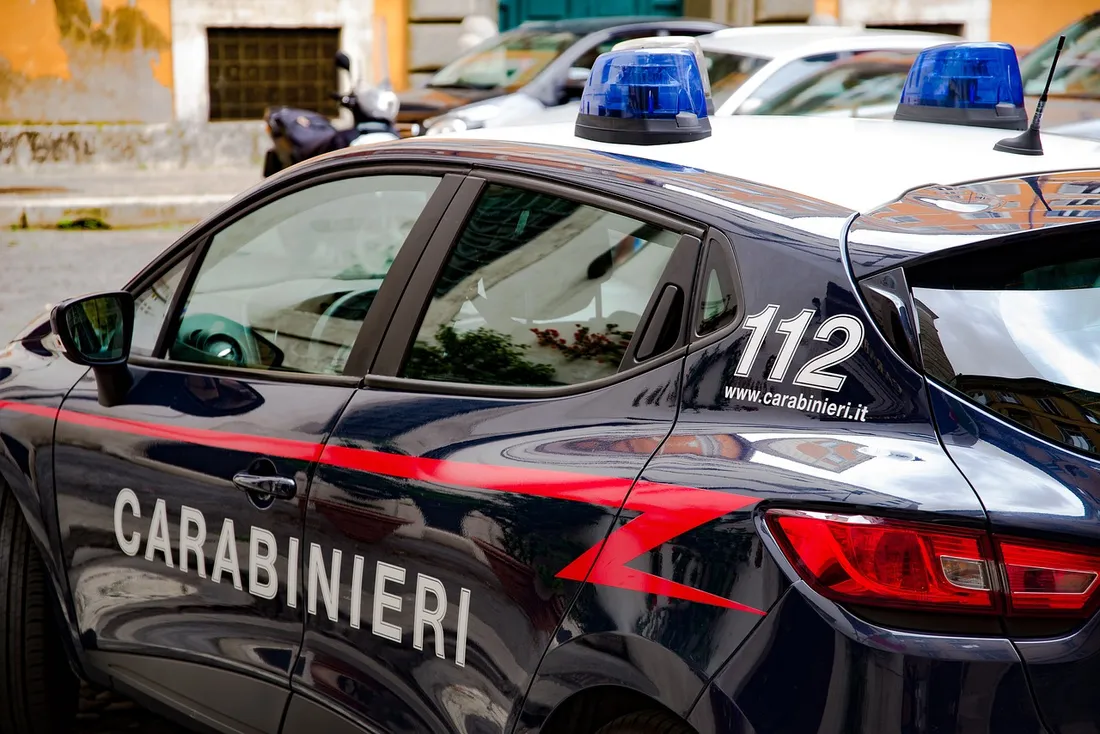 Une voiture de la police italienne.
