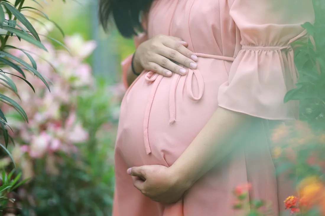 Japon : une ville provoque un tollé après la diffusion de "conseils" sexistes aux femmes enceintes
