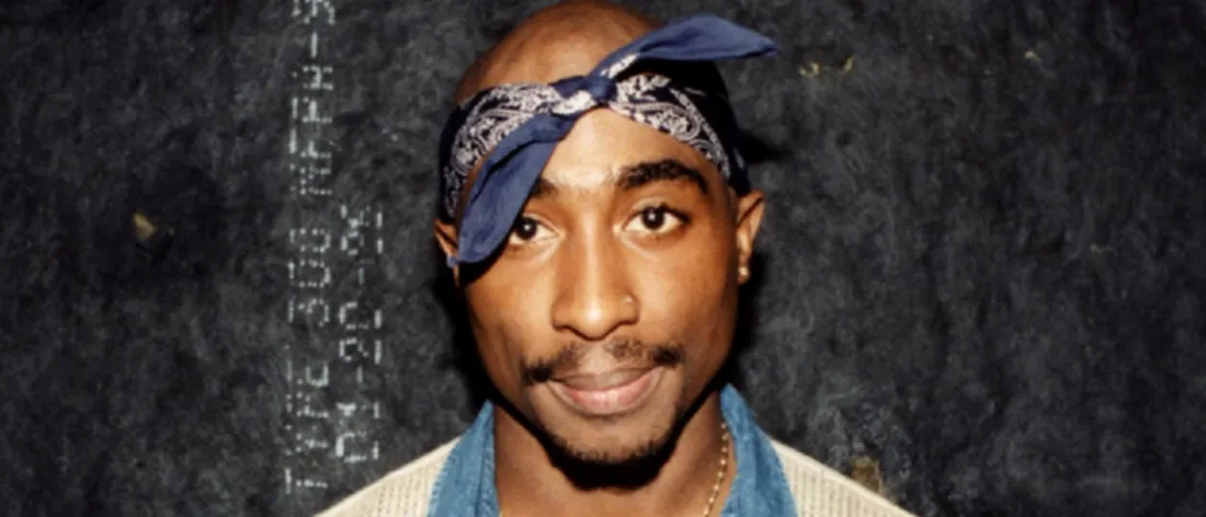 Le bandana de Tupac... Les objets des stars du hip-hop vendus aux enchères !