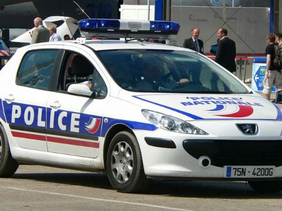Stains : deux personnes grièvement blessées après une interpellation