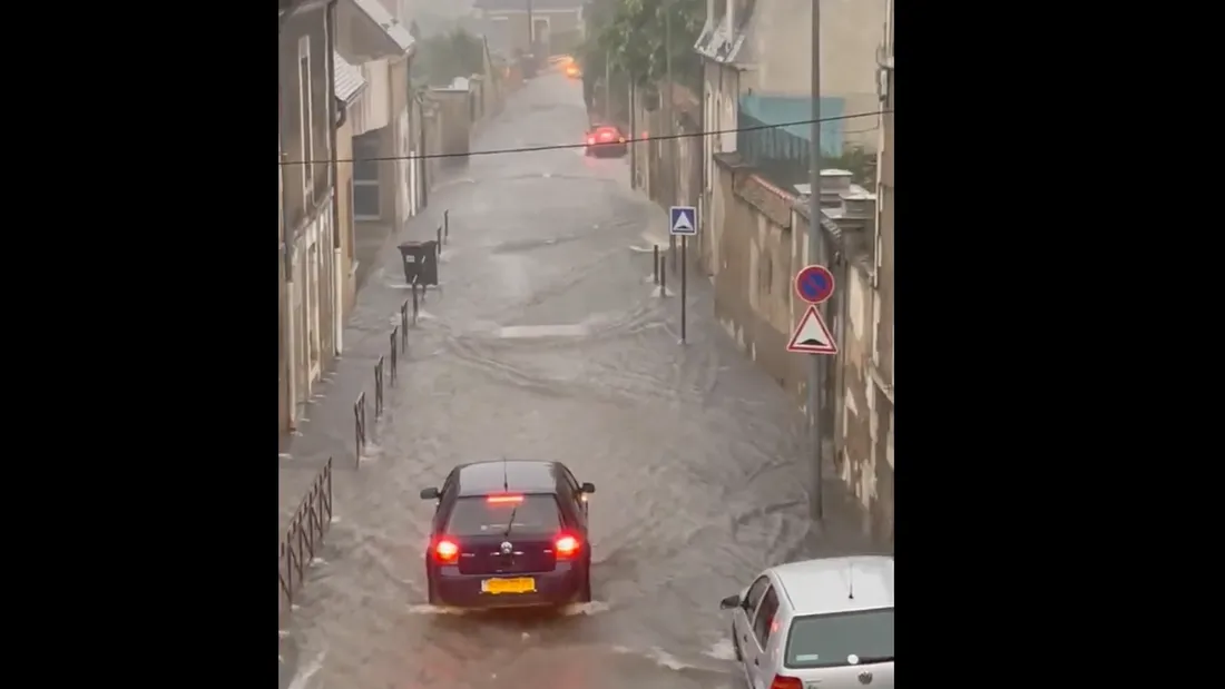 Des rues d'Auxerre ont été inondées.