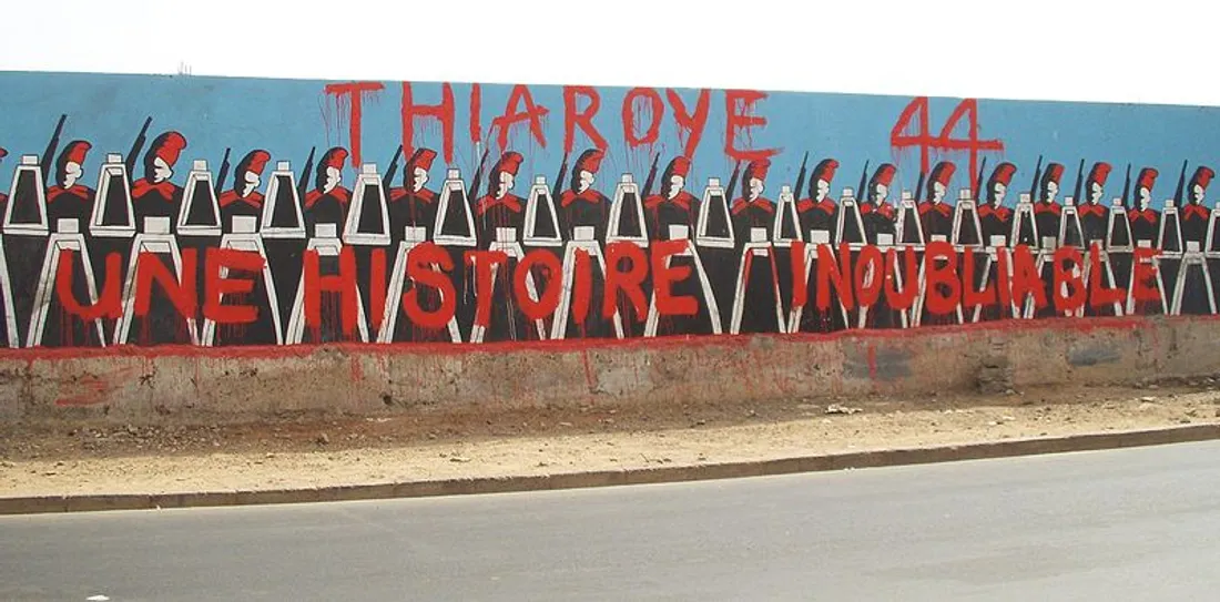 Fresque murale à Dakar, au Sénégal, commémorant le massacre de Thiaroye en 1944