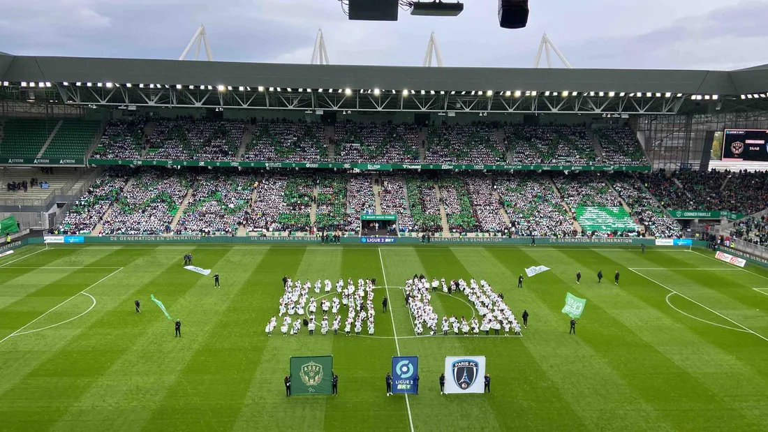 Les Verts s'inclinent face au Paris FC malgré la fête pour les 90 ans du club.