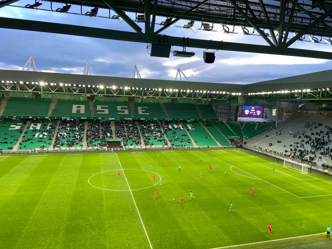 Les Verts s'inclinent au 8è tour de Coupe de France, contre Nîmes (0-1).