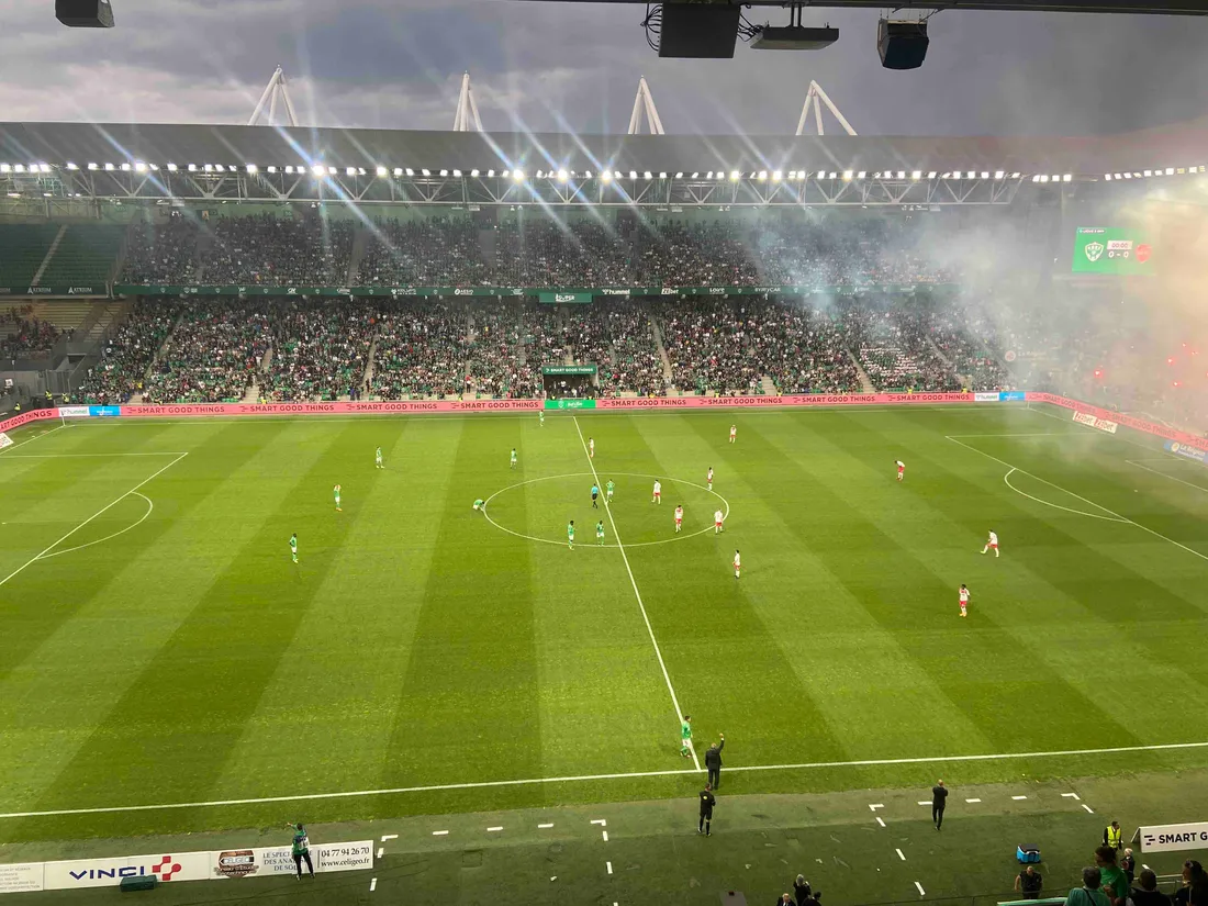Les Verts ont fini le job en s'imposant 2-0 face à Valenciennes.