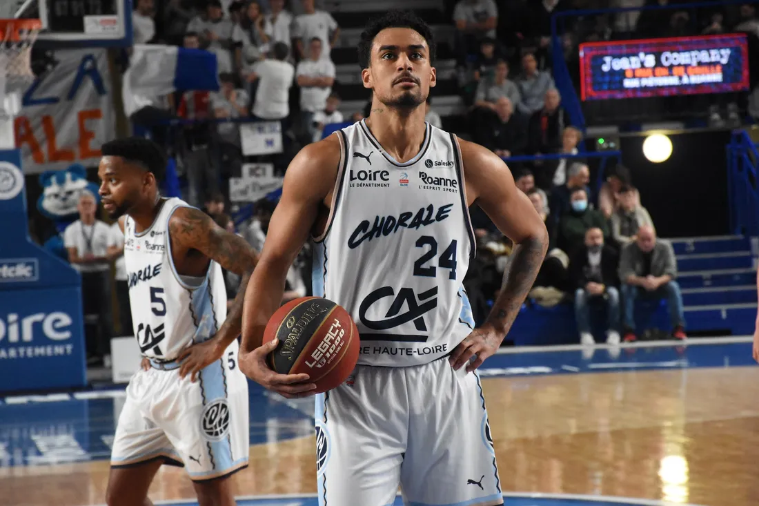 Basket : Tucker lors de Chorale - Dijon