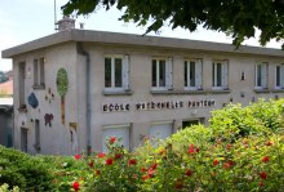 école Pasteur de Saint-Genest-Lerpt