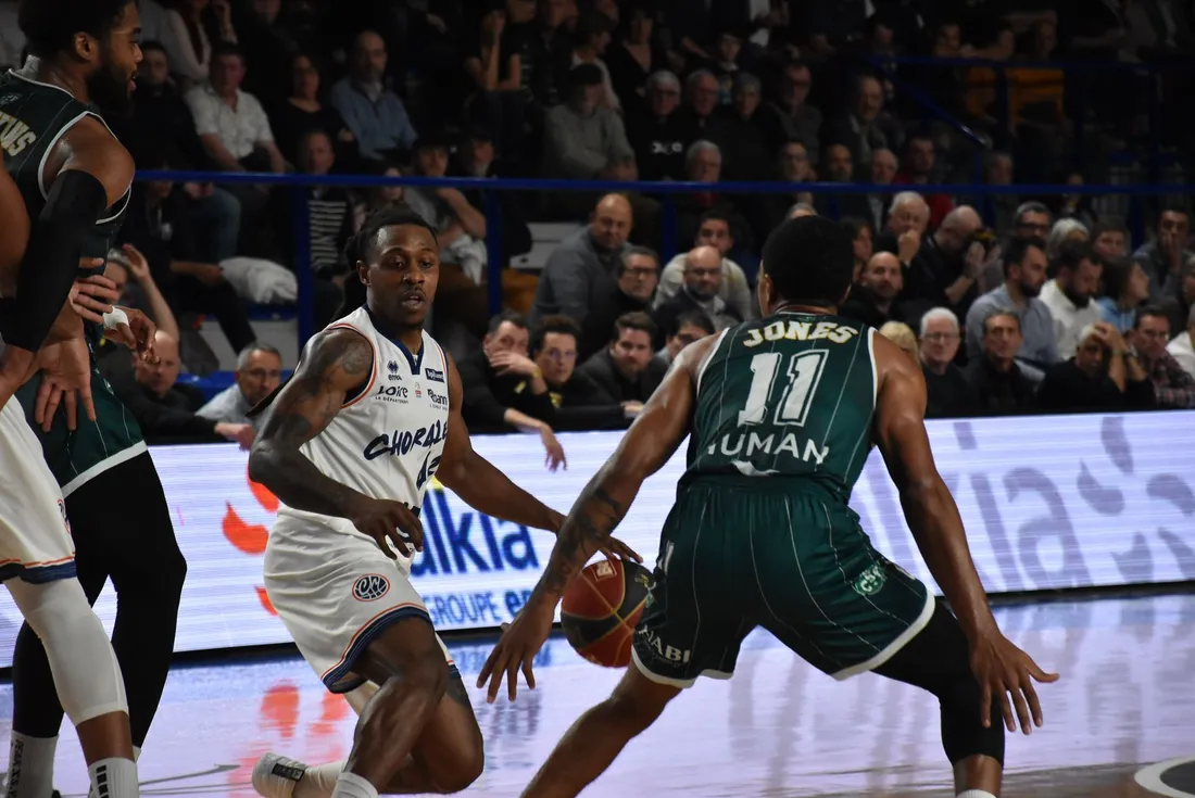 Basket : Moody lors de Chorale - Limoges