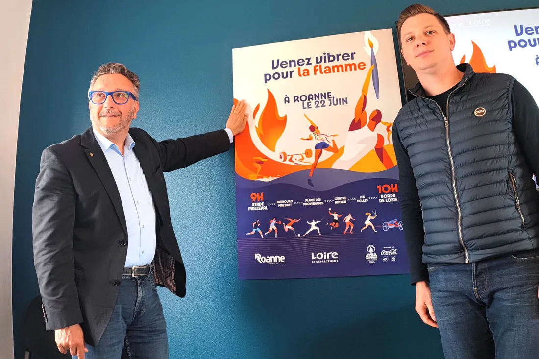 Flamme olympique à Roanne : Yves Nicolin et Quentin Guillermin