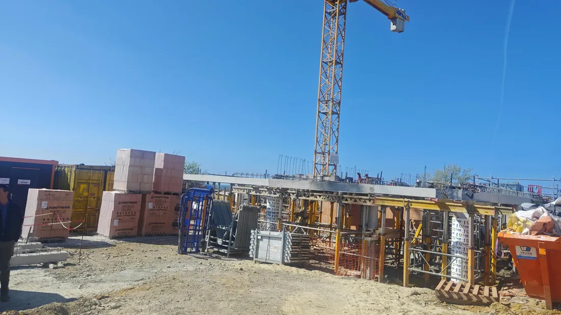 La construction de la résidence Alice Milliat est en cours. 