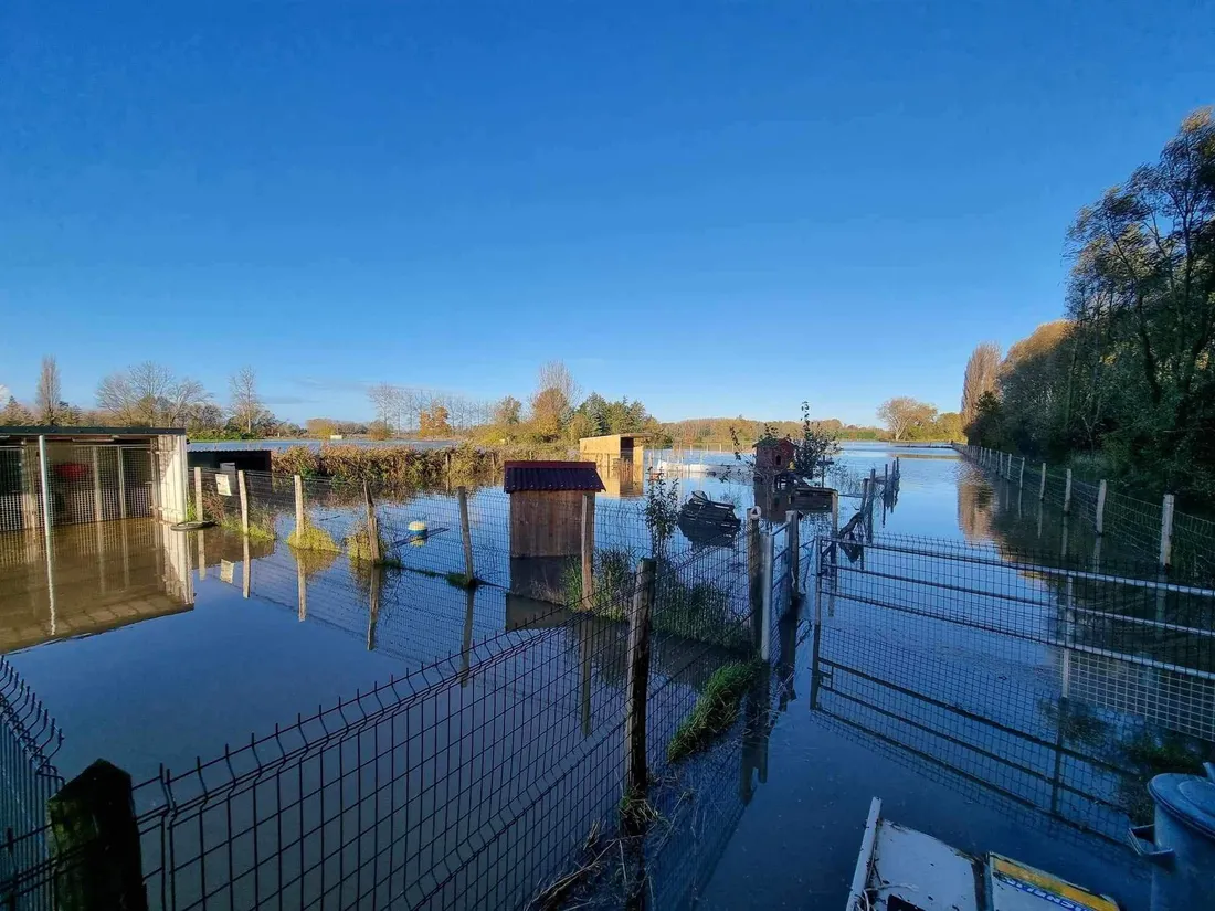 Plusieurs inondations ont eu lieu au niveau de leur habitation depuis 2020.