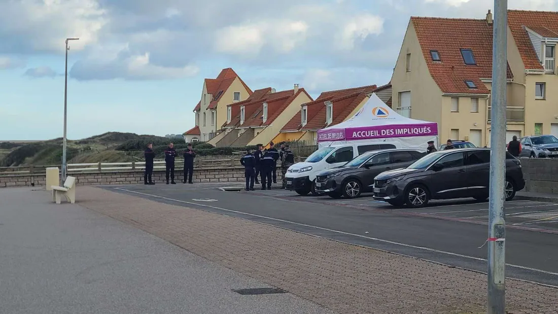 Pompiers et police étaient présents sur la plage d'Ambleteuse ce matin 