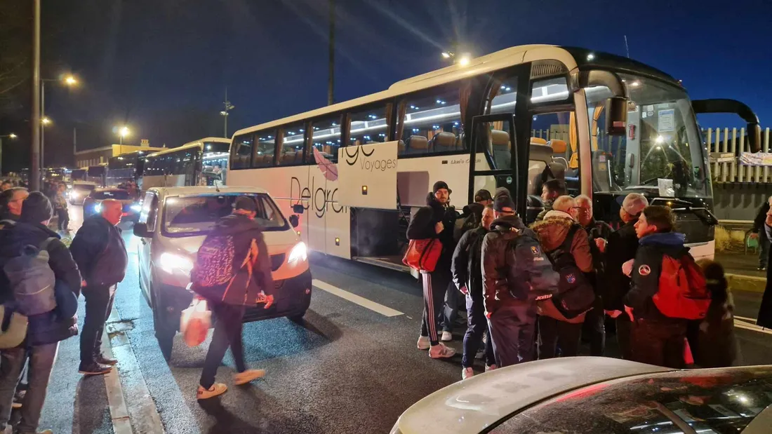 Les supporters de l'USLD se sont levés tôt ce matin  !