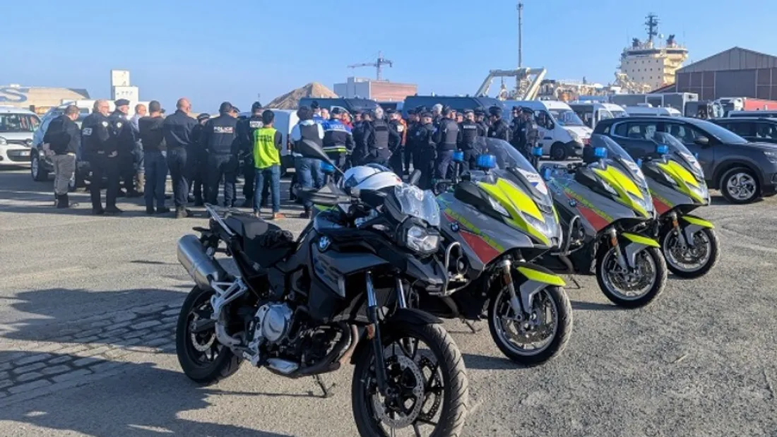 opération police migrants Loon Plage
