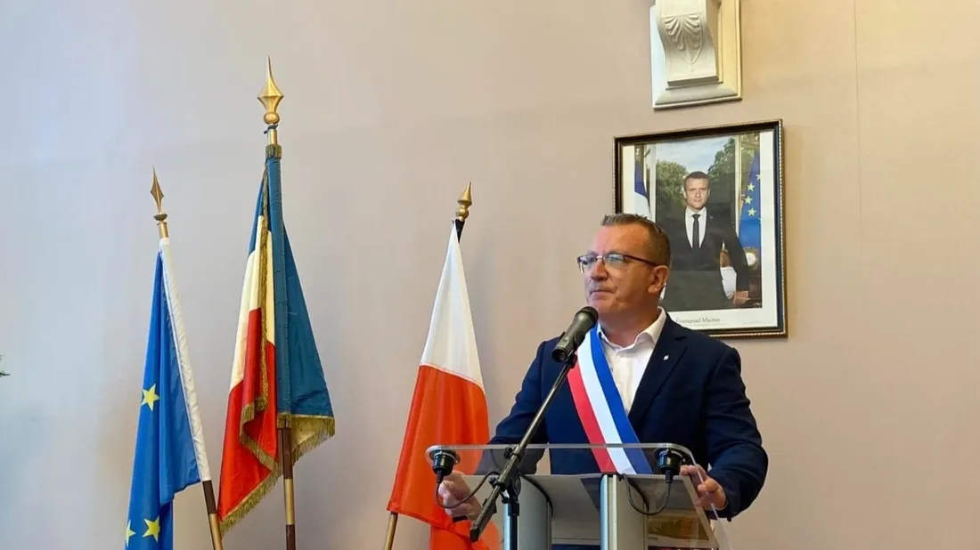 Sujet voyage hommage maire leff 