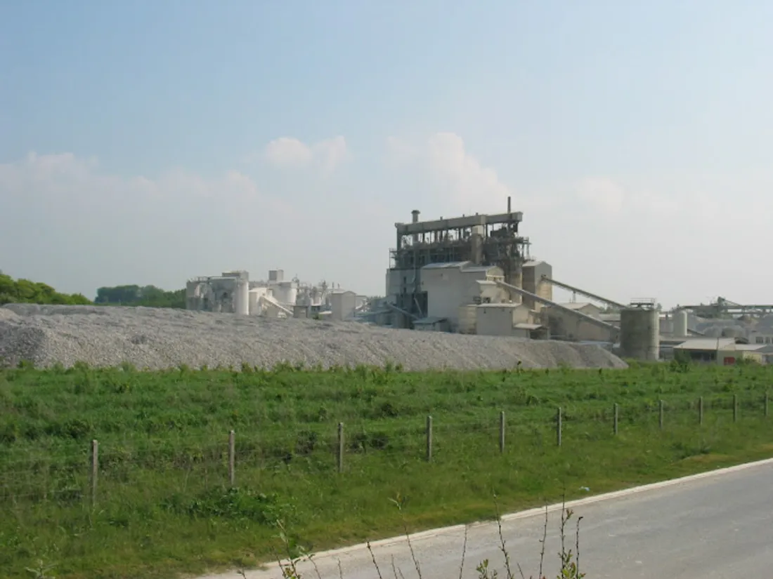 Usine Chaux et Dolomies du boulonnais, à Réty