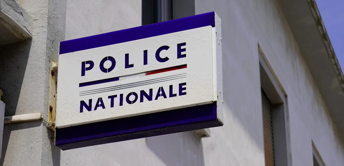 Police - 5