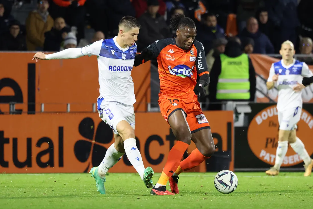 Théo Pellenard s'est engagé avec Laval.