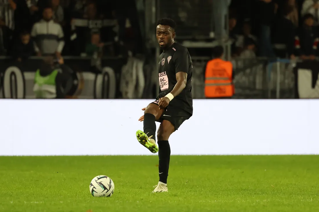 Abdoulaye Bamba et Angers Sco se sont inclinés face à Nice.