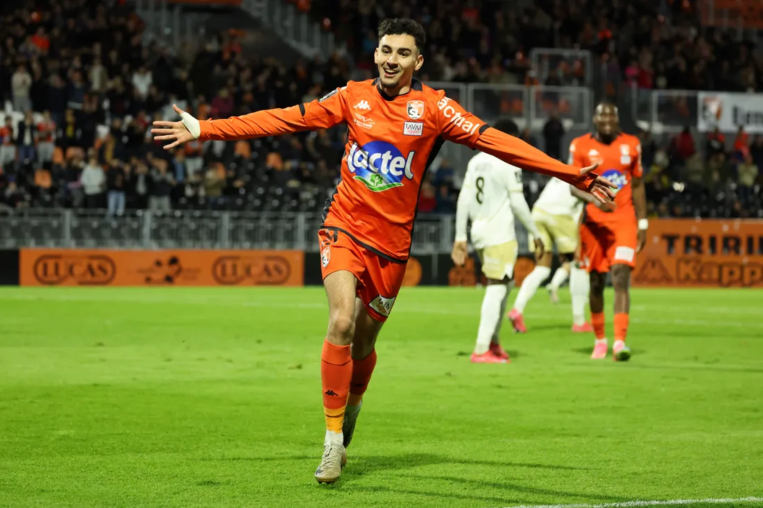 La joie de Malik Sellouki après son doublé face à Rodez.