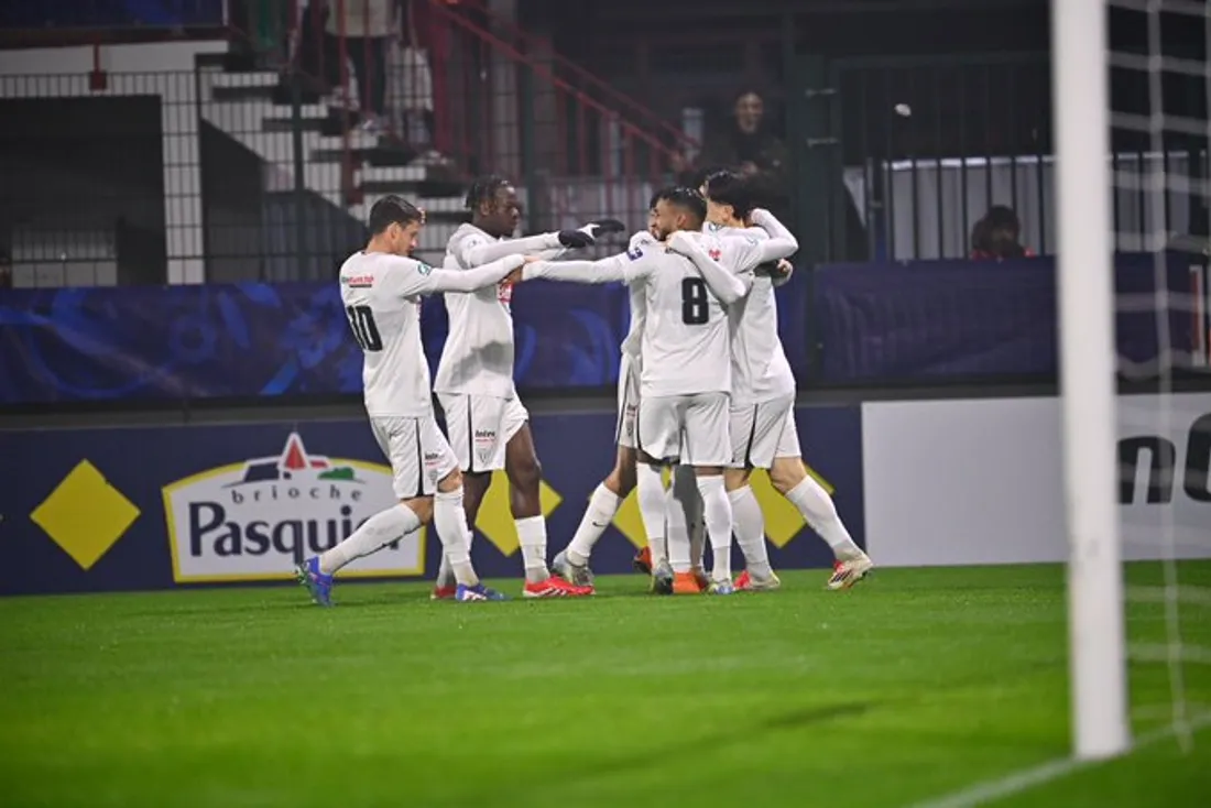 Angers Sco s'est qualifié à QRM en Coupe de France.