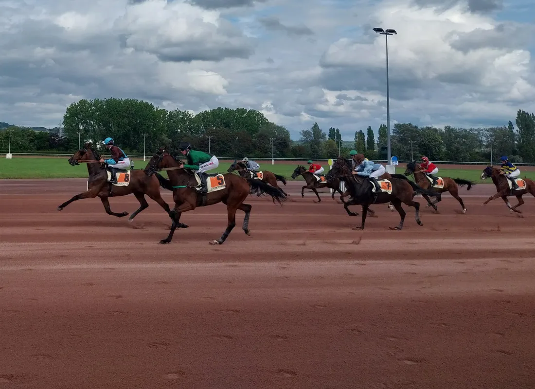 Hippodrome Trot-5