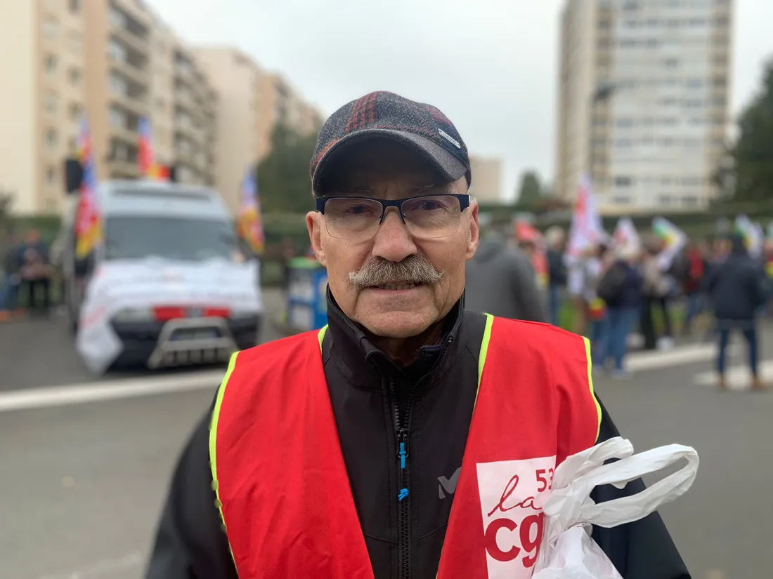 Manif 1er Octobre Laval Jackie_01 10 24_AVC
