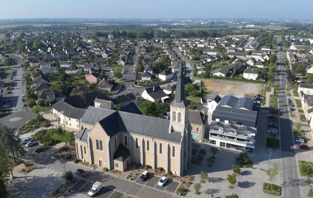 Louverné Eglise