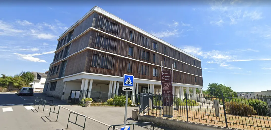 Lycée Robert-Buron Laval_20 03 24_Google Street View
