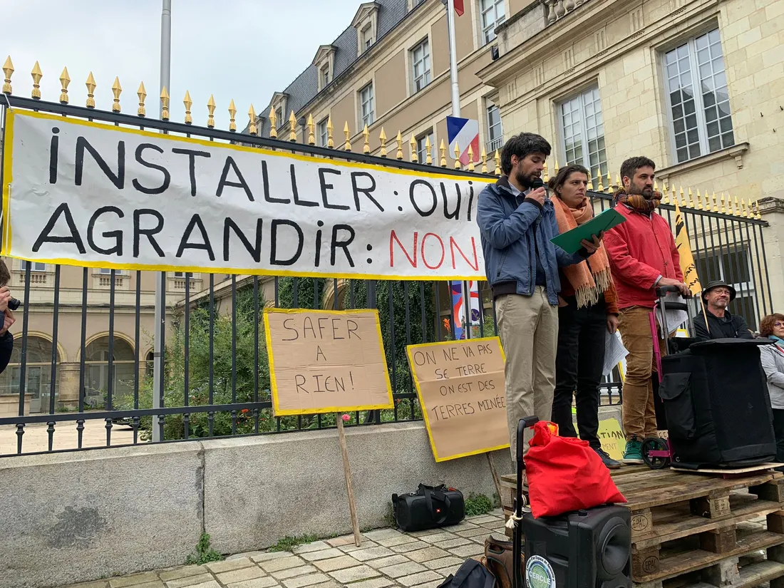 Manif Préf Denée Paysan_03 10 24_AVC