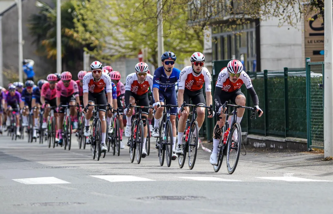 Le plateau des Boucles de la Mayenne 2024 est relevé.