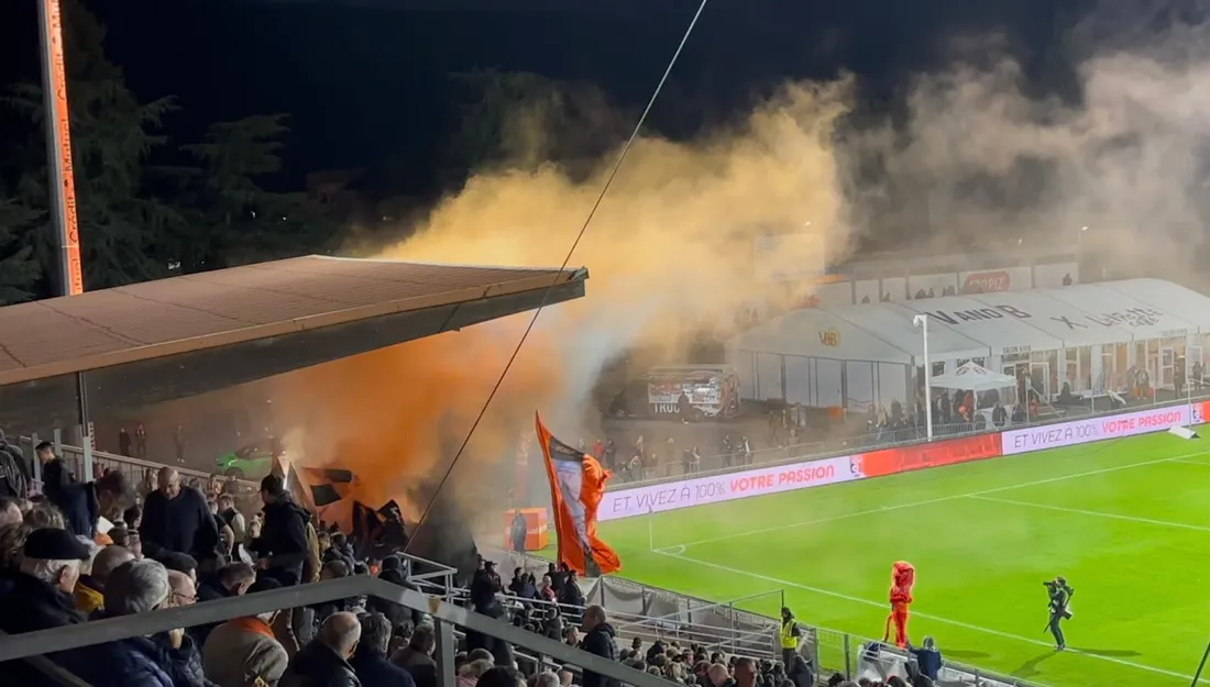 Le craquage en tribune Kop face à Dunkerque.