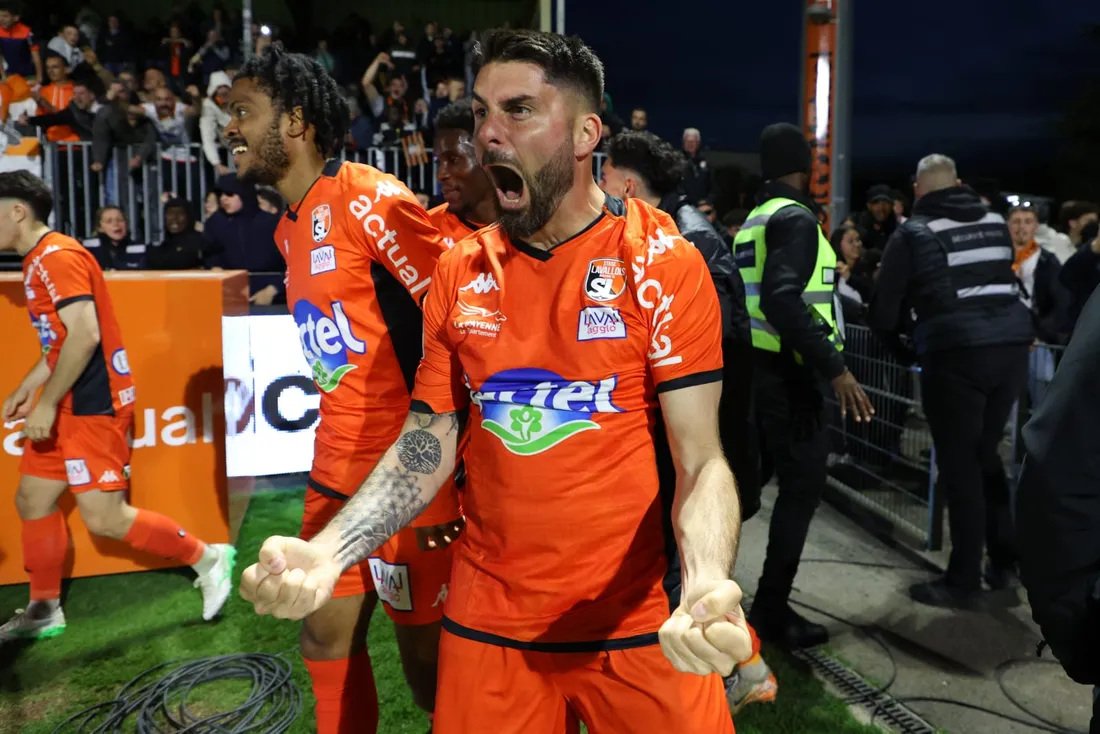 La joie de Jimmy Roye, buteur décisif au bout du suspens.