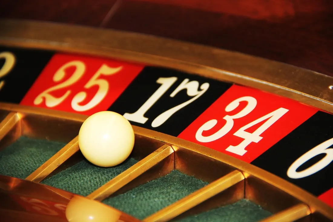 photo illustration casino roulette_13 05 24_Pixabay GregMontani