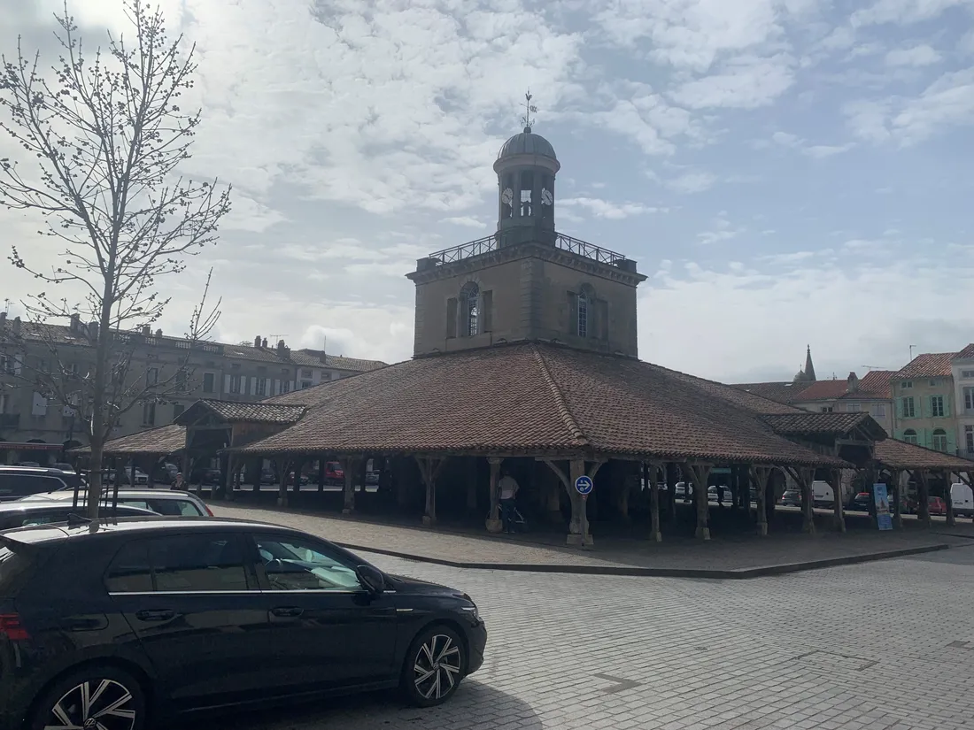 Revel beffroi halle