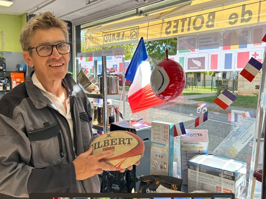 Jean-Philippe Guerrero dans sa quincaillerie