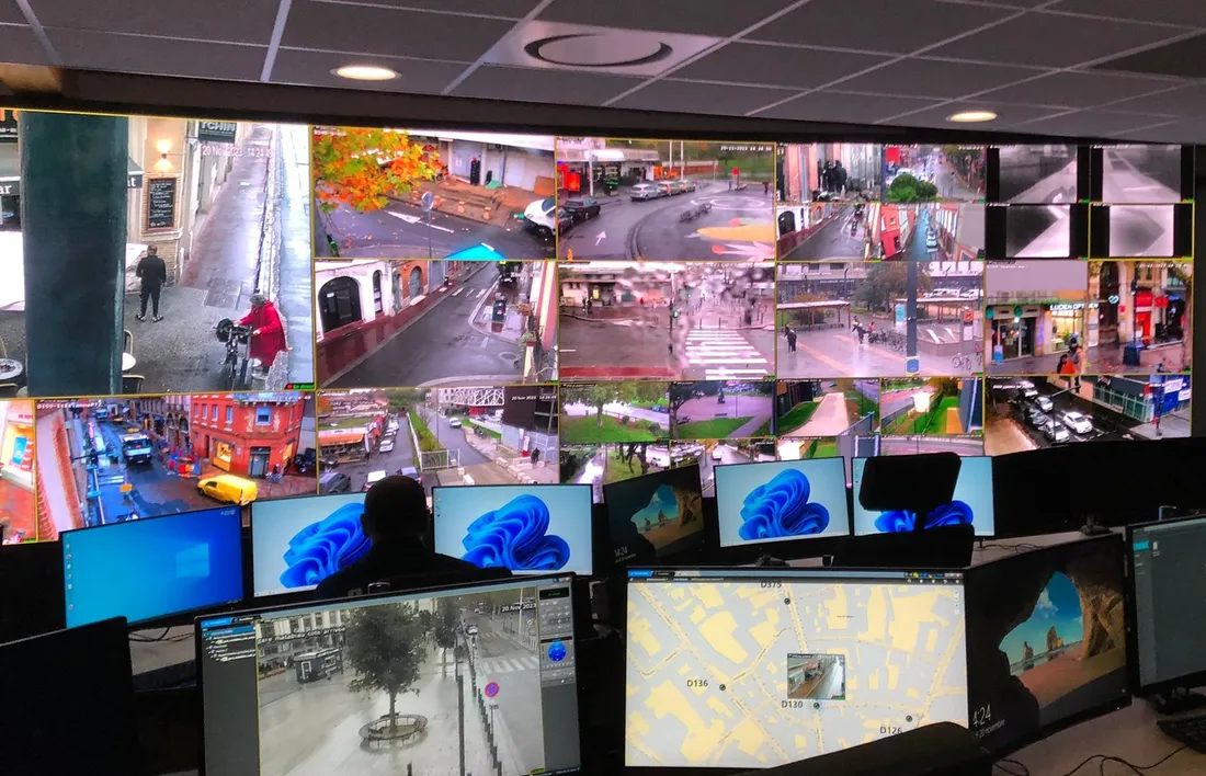 Le PC vidéosurveillance du nouvel hôtel de la police municipale de Toulouse