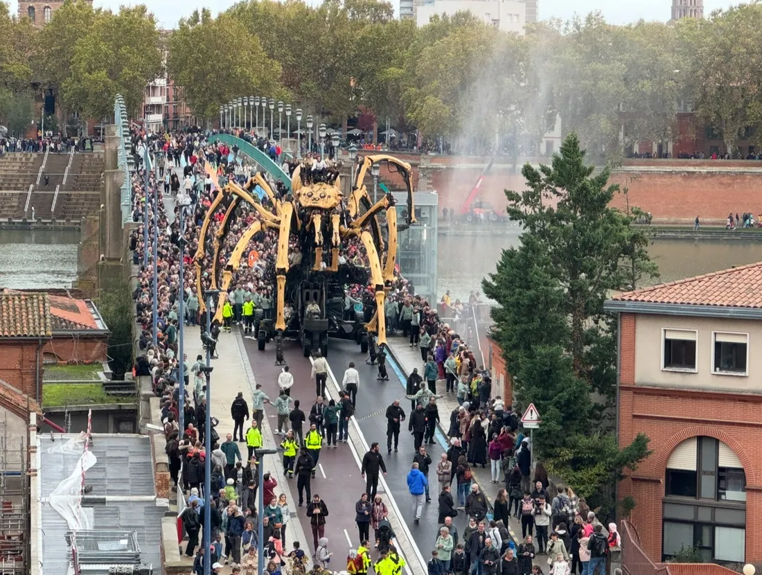 "La Porte des ténèbres" a attiré 1,2 million de spectateurs durant 3 jours à Toulouse